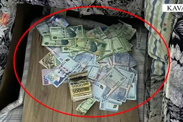 Vodhi kasafortën me 600 mijë lekë në dyqanin e rrobave në Kavajë, arrestohet 46-vjeçari