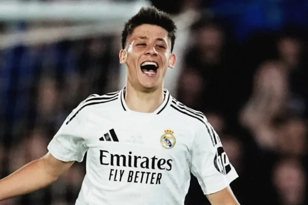 Real Madridi blindon Arda Gulerin, marrëveshja për kontratën e re është arritur