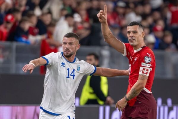 “Respekte vlla” – Granit Xhaka i bën nderimin e veçantë Valon Berishës pas pensionimit nga Kosova