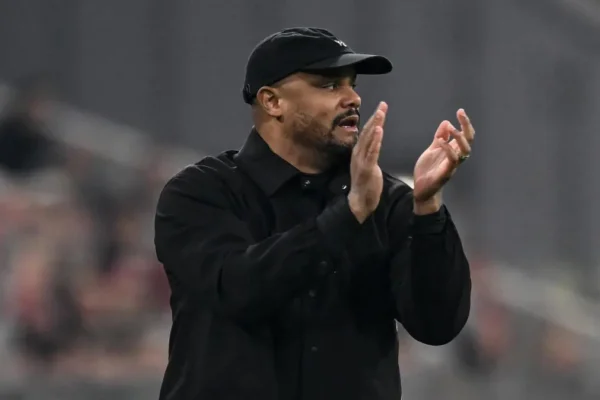 Kompany i prerë: Nuk ndikohem nga ajo që ndodh në kombëtare për formacionin
