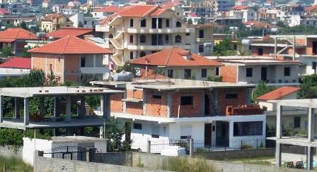 Qeveria zgjat afatin e bonusit të qirasë për poseduesit e ndërtimeve pa leje që nuk legalizohen