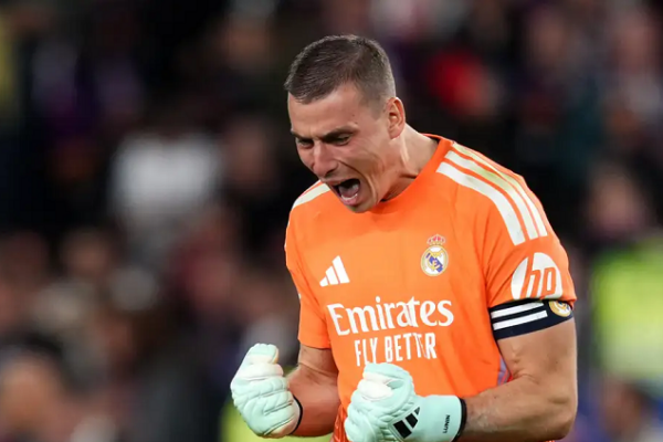 “Jam në një nivel me Courtois”: sekreti pas qëndrimit të Lunin te Real Madrid