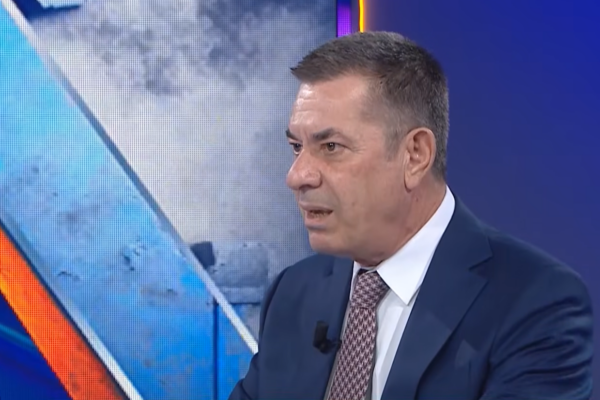 Vangjeli: Paketa fiskale “politike”, përgjigja e parë për protestat e 5 muajve
