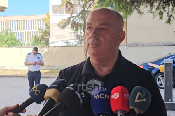 Durrës, nis parkimi me pagesë në rrugët e qytetit, skema e re në disa akse dhe tre sheshe