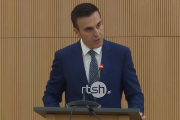 Zgjidhen tre anëtarët e rinj të KLP-së, Kryeprokurori kërkon zgjidhje edhe për pagat e magjistratëve