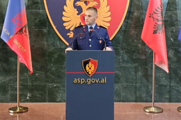Hita: Pas dhunës në protestë qëndrojnë individë të rekrutuar, jo studentë