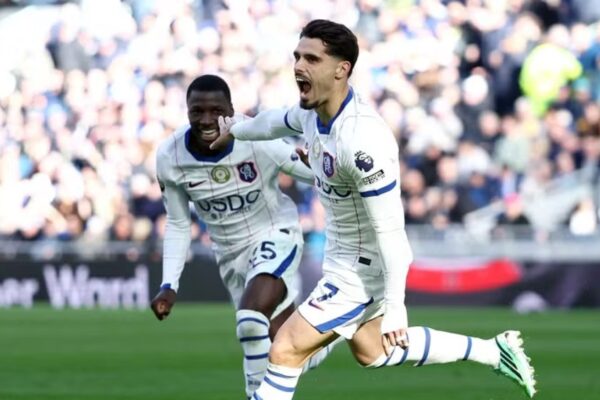 Mjafton dopieta e Pedro Neto, Chelsea merr fitoren e rëndësishme ndaj Everton (video)