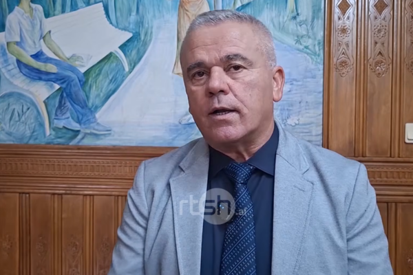 Mësim dhe bojkot në universitete, në universitetet e rretheve ka bojkot të pjesshëm