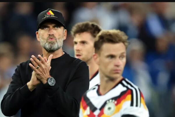 Kahn kritikon publikisht Jurgen Klopp pas komentit që bëri për Kimmich