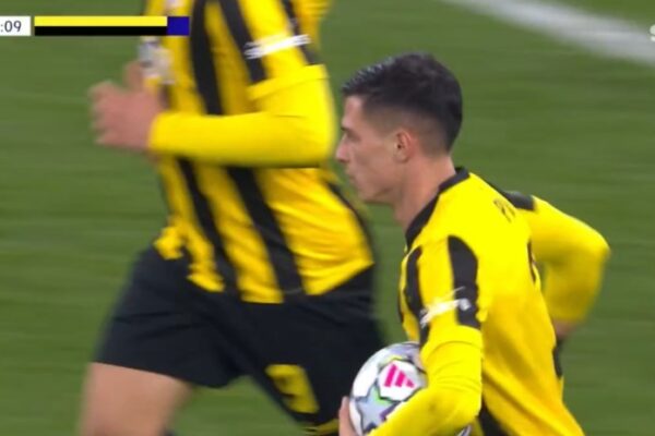 Champions League: Mbrojtësi i Shqipërisë mposht Donnarumma-n dhe i shënon gol Man. City (video)