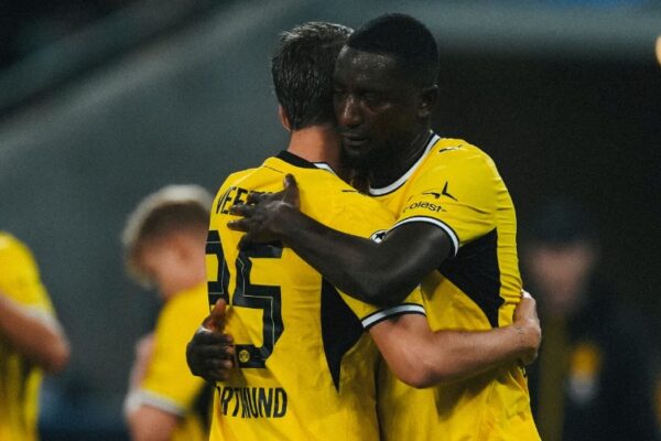Champions League: Fenerbahce i bën “gropën” vetes në shtësë, Dortmund kryen me sukses misionin në Baku (video)