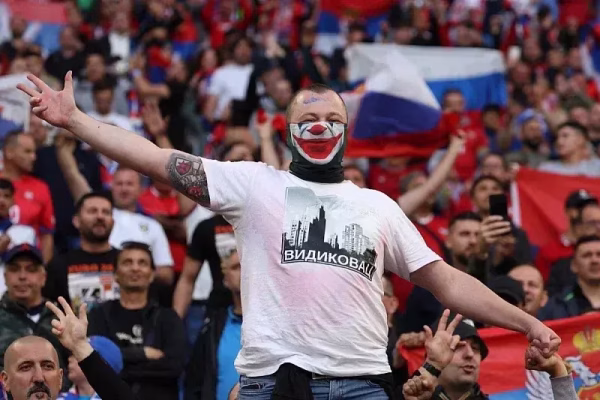 UEFA dënon Serbinë për shkeljet e shumëfishta