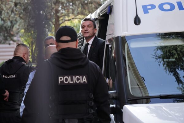 Drejtoria e Burgjeve reagon për transferimin e Erion Veliajt: Procedurë standarde, urdhri përbën “sekret shtetëror”