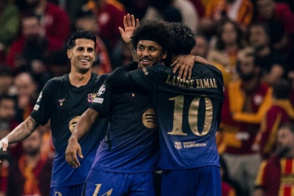 Barcelona “hesht” Stambollin, Bayern befasohet në Norvegji. “Skuqet” Olise (video)