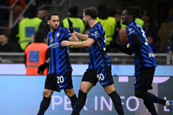 Inter zbaton planin e rinovimeve: Dy strategji të ndryshme për Calhanoglu dhe Carlos Augusto