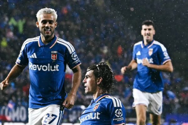 Champions League: Como “turpëron” Manchester United, Galatasaray me fitore spektakolare në Francë (video)