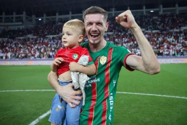 Krasniqi rrezikon pezullimin te Amedspori