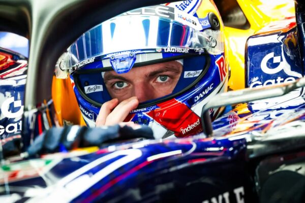 Verstappen dominon në Sepang, merr pole position për Çmimin e Madh të Bahreinit