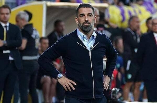 Arda Turan pritet të marrë drejtimin e Kombëtares së Turqisë