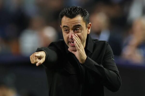 Xavi pranon fajin pas pjesës së parë të dobët në ndeshjen Greqi-Holandë: “Më falni, gabimi ishte imi”