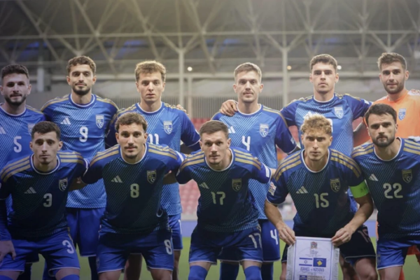 Kosova ndryshon formacionin ndaj Austrisë, Foda lë në stol tre titullarë nga ndeshja me Izraelin