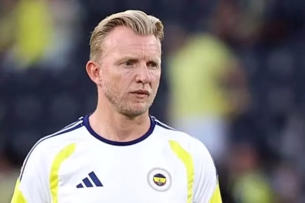 Kuyt, trajner i përkohshëm i Fenerbahçes