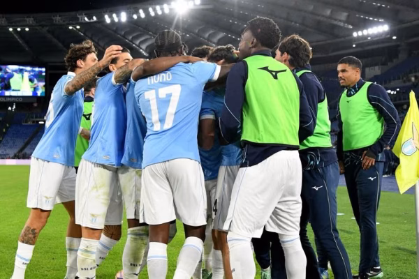 Lazio fiton ndaj Parmës dhe rikthehet në krye
