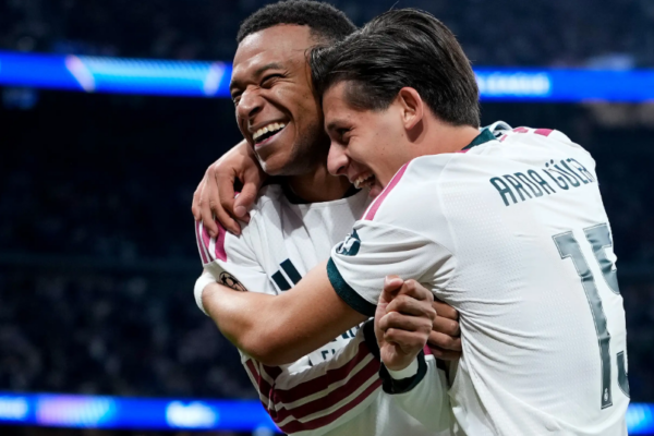 Liga e Kampionëve: Real Madrid bindshëm ndaj Leipzigut, Como turpëron Manchester Unitedin, Arsenal barazon me Bayernin