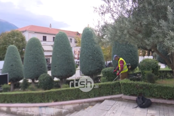 Pastrimi i territorit, në vëmendje të bashkisë Tepelenë, vijon puna për një mjedis më të pastër