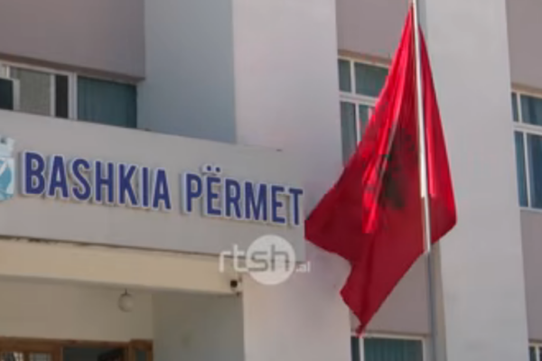 Përmeti mbledh 83.5% të të ardhurave vendore, bashkia paralajmëron masa ndaj debitorëve