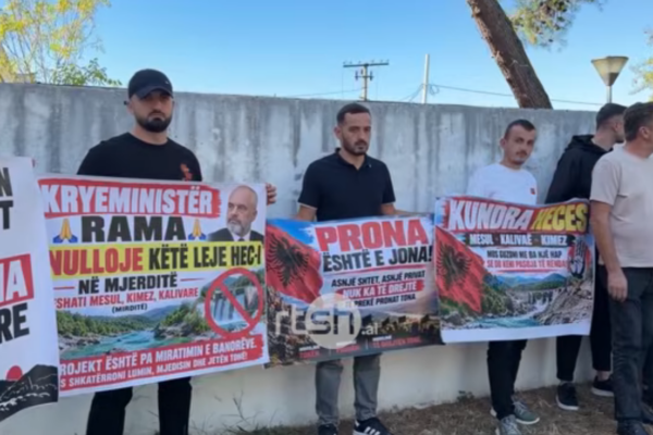 Protestë kundër 4 HEC-eve në Pukë, banorët kërkojnë nga Gjykata Administrative shfuqizimin e lejeve