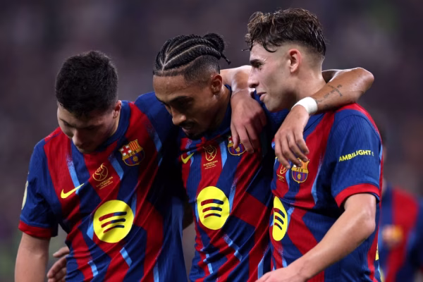 Barcelona triumfon me gjashtë gola ndaj Alavesit