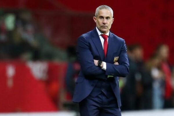 Sylvinho nuk largohet nga Ballkani, gati të marrë Kombëtaren tjetër nën drejtim