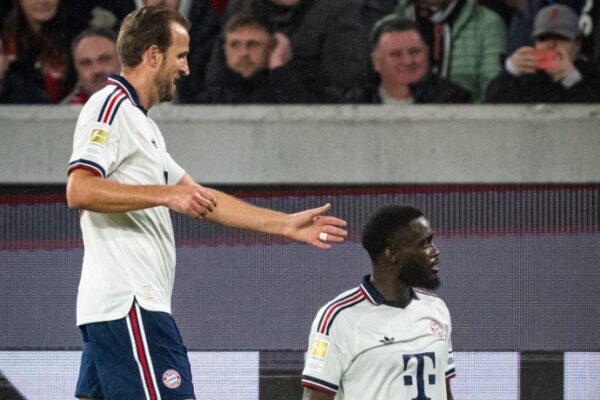 Upamecano “shndërrohet” në sulmues, Gnabry vulos avantazhin e dyfishtë për Bayern (video)
