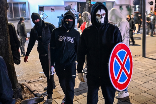 Rregulla të reja për protestat, rriten gjobat deri në 500,000 lekë dhe ndalohet fshehja e identitetit